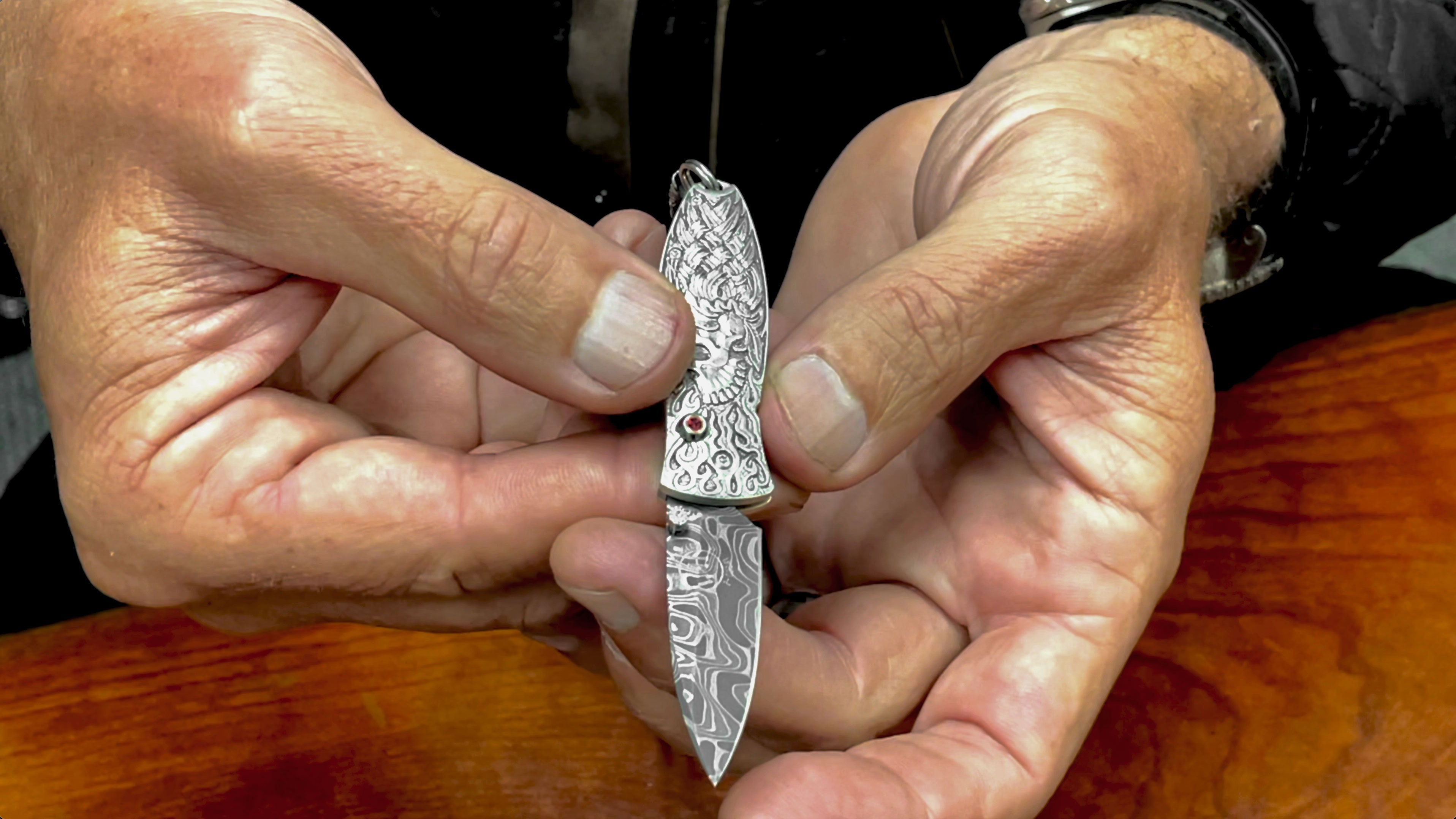 The Morpheus Knife Pendant – William Henry