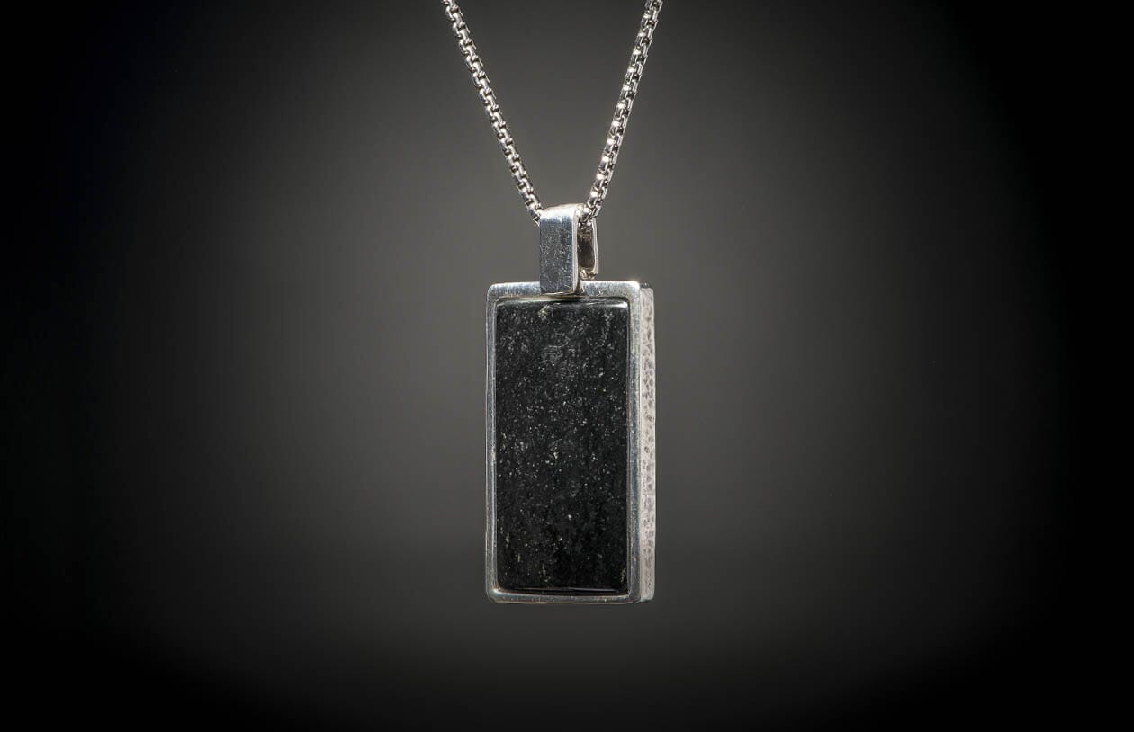Black Jade Shift